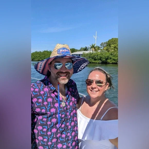 COPY - 🛑 🌵🏜️ 🛑 I’M LIVE!! SHARE‎ SHOW!! LIKE THIS LISTING TO KNOW WHEN I AM LIV… - Picture 3 of 12